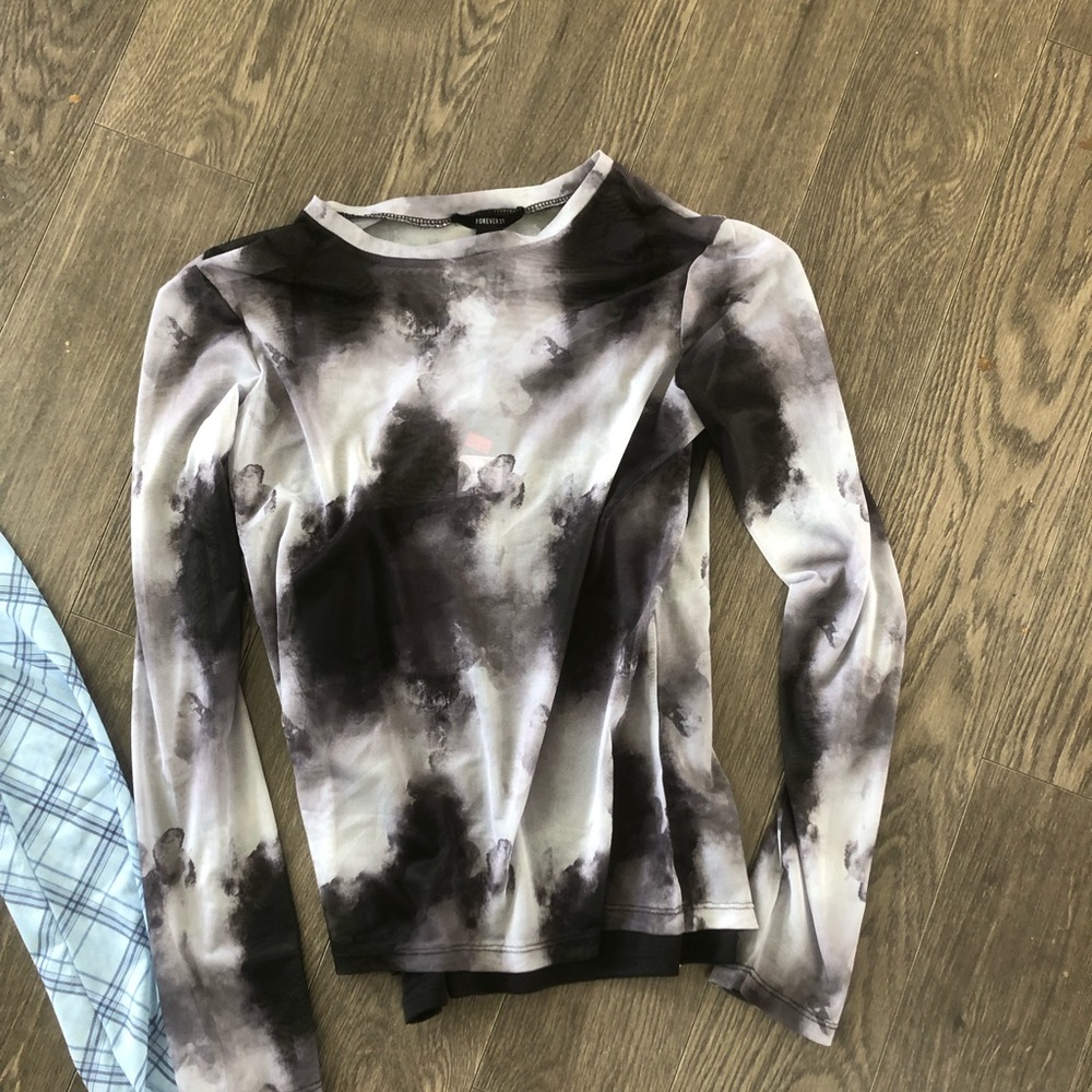 BNWT Forever 21 Mesh Shirts | Size L - Picture 3 of 7